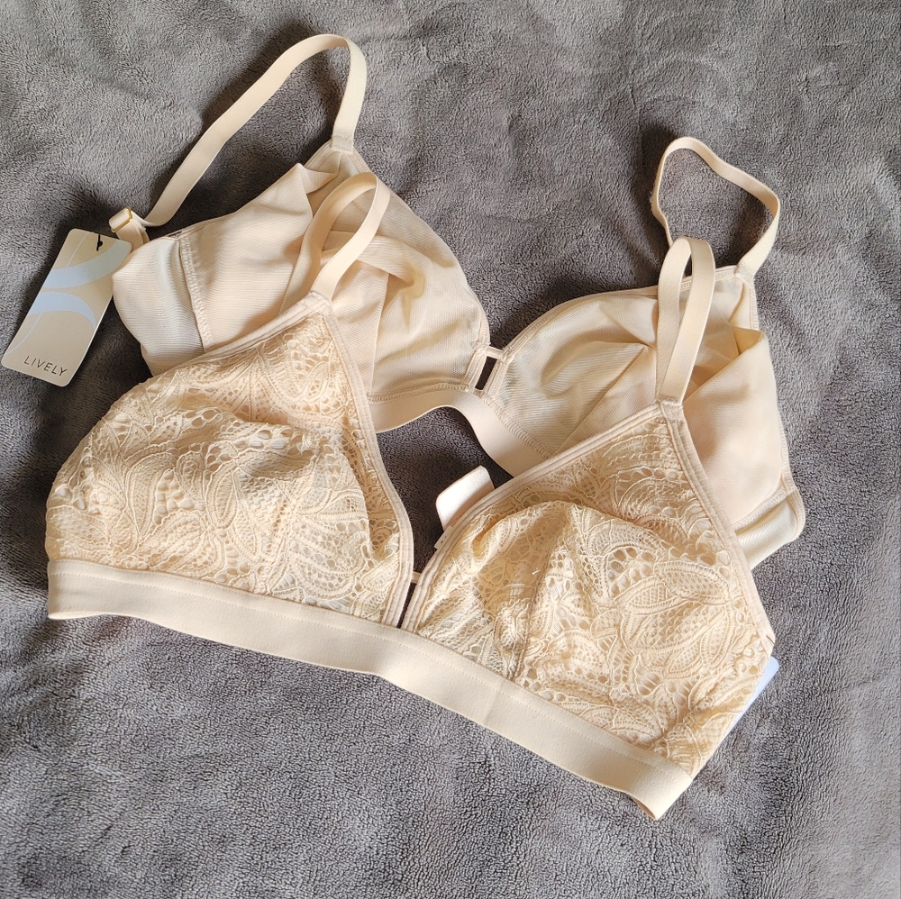 Lively Cream Lace Bralettes - Picture 3 of 13